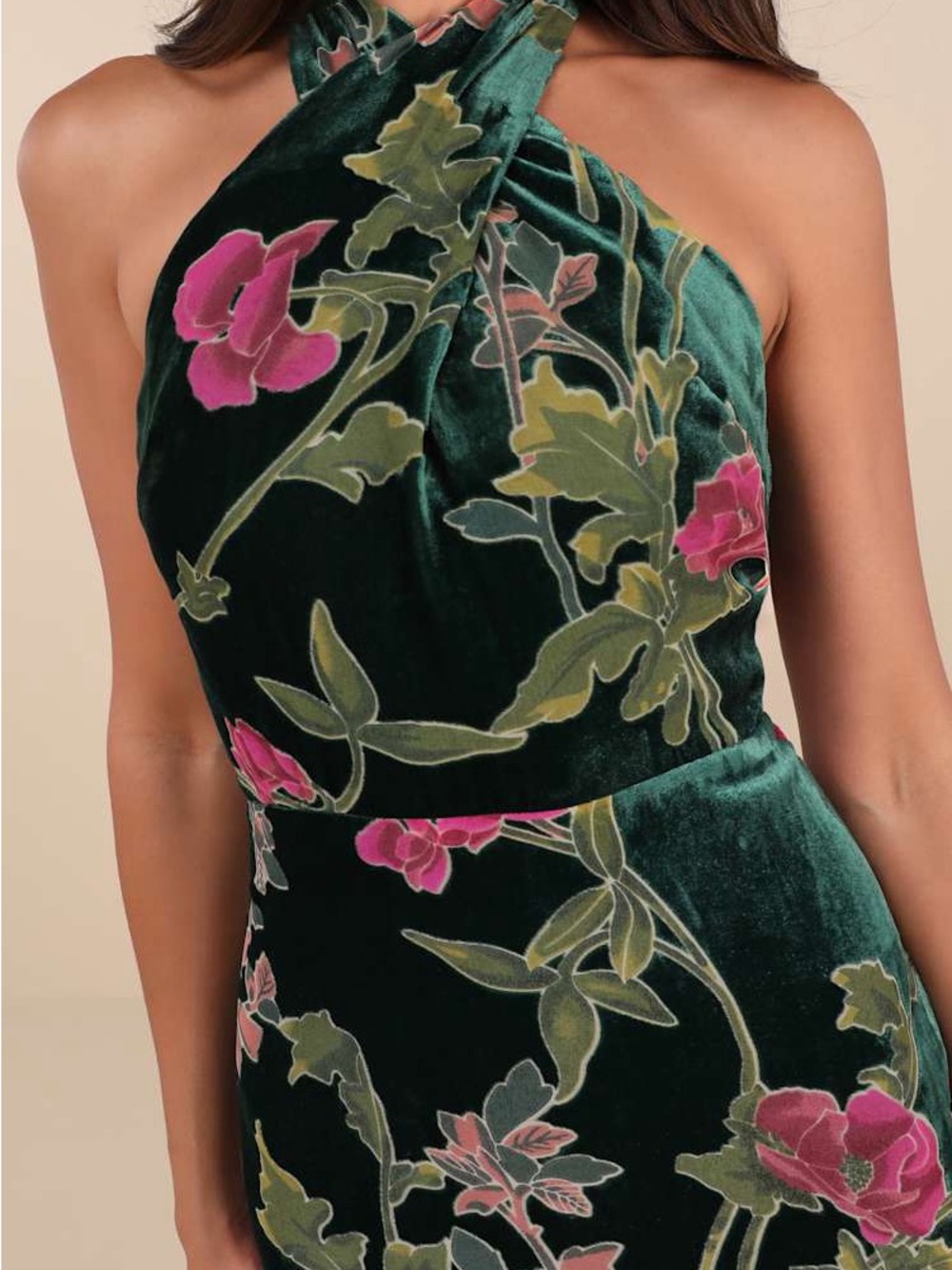 Lulus Flawlessly Gorgeous Green Burnout Floral Halter Maxi Dress Size M NWT - Picture 3 of 12